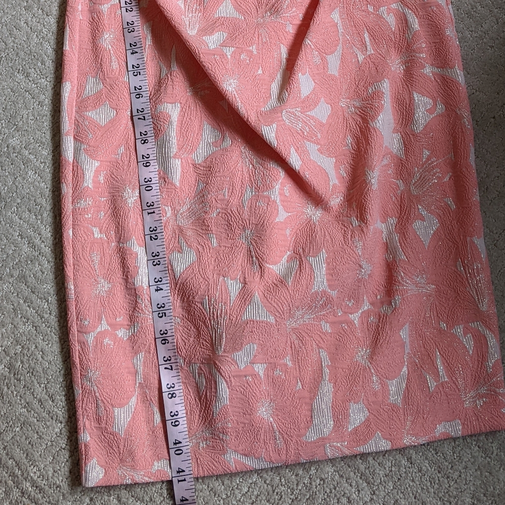 Adrianna Papell Size 8 Hibiscus Jacquard Draped Dress - Picture 4 of 10